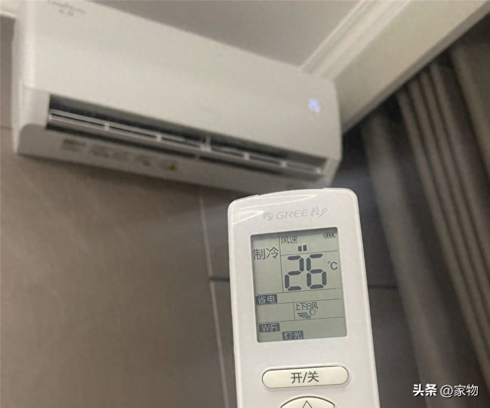空调漏水是什么原因怎么解决（空调漏水怎么回事出风口滴水）