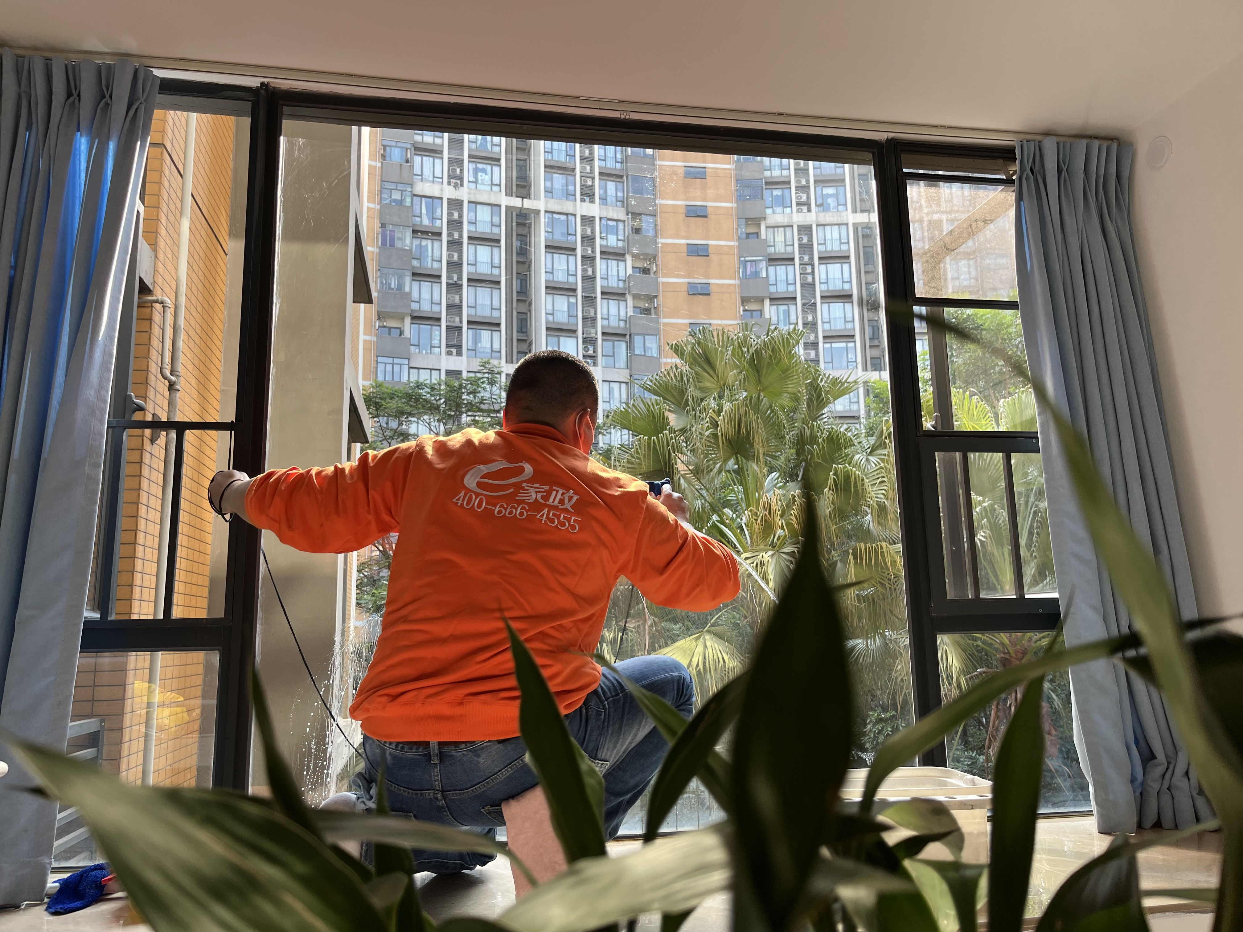 家政行业创新突破的标志——e家政林俊