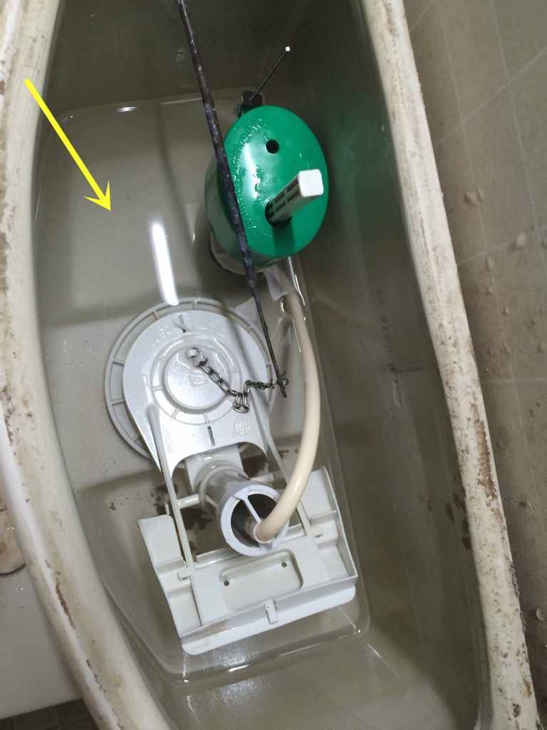 1. 检查水箱内部