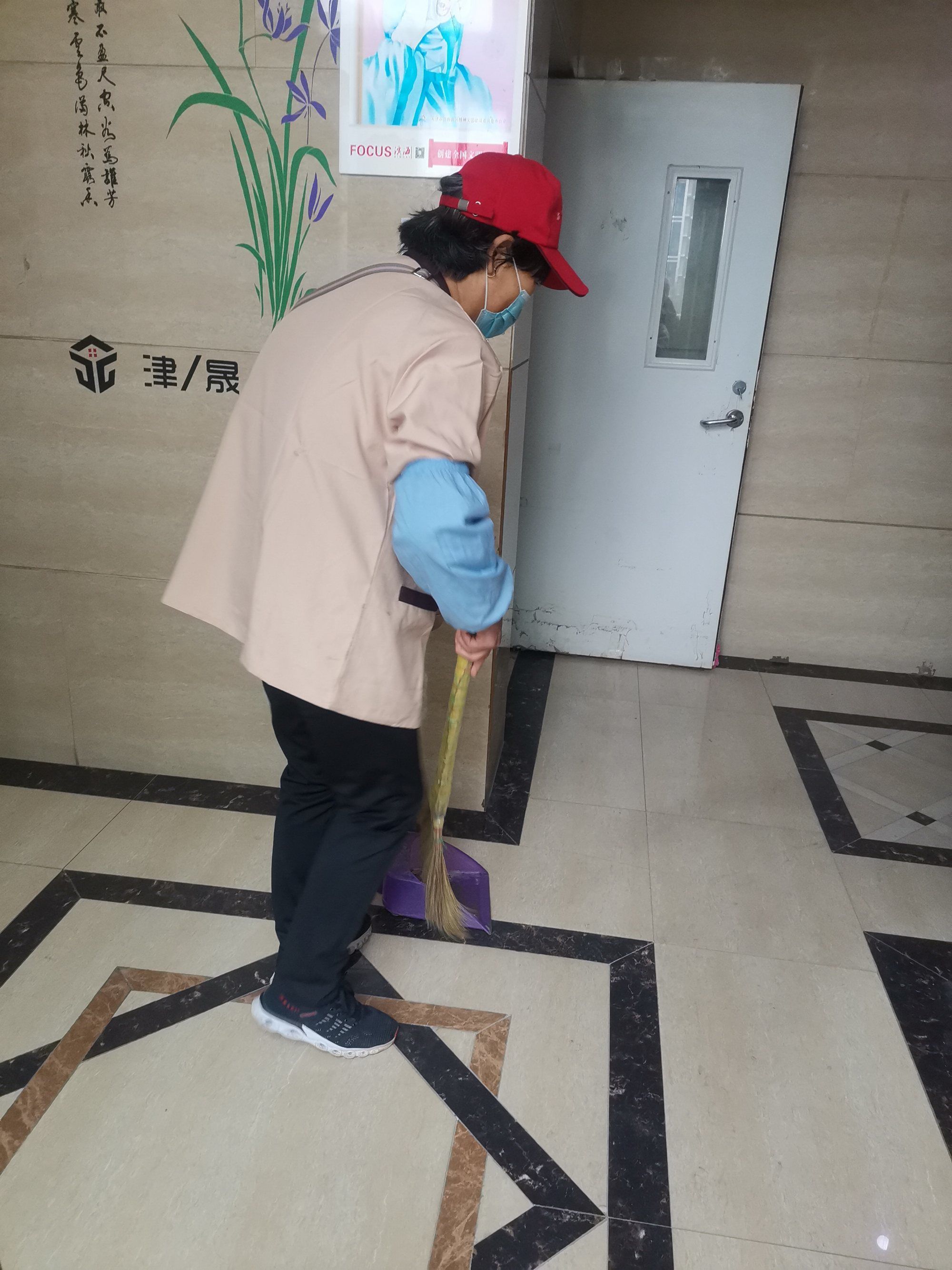 2.垃圾清理和分类