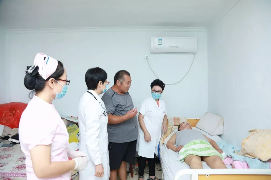 高薪护理岗位，吸引人才加入