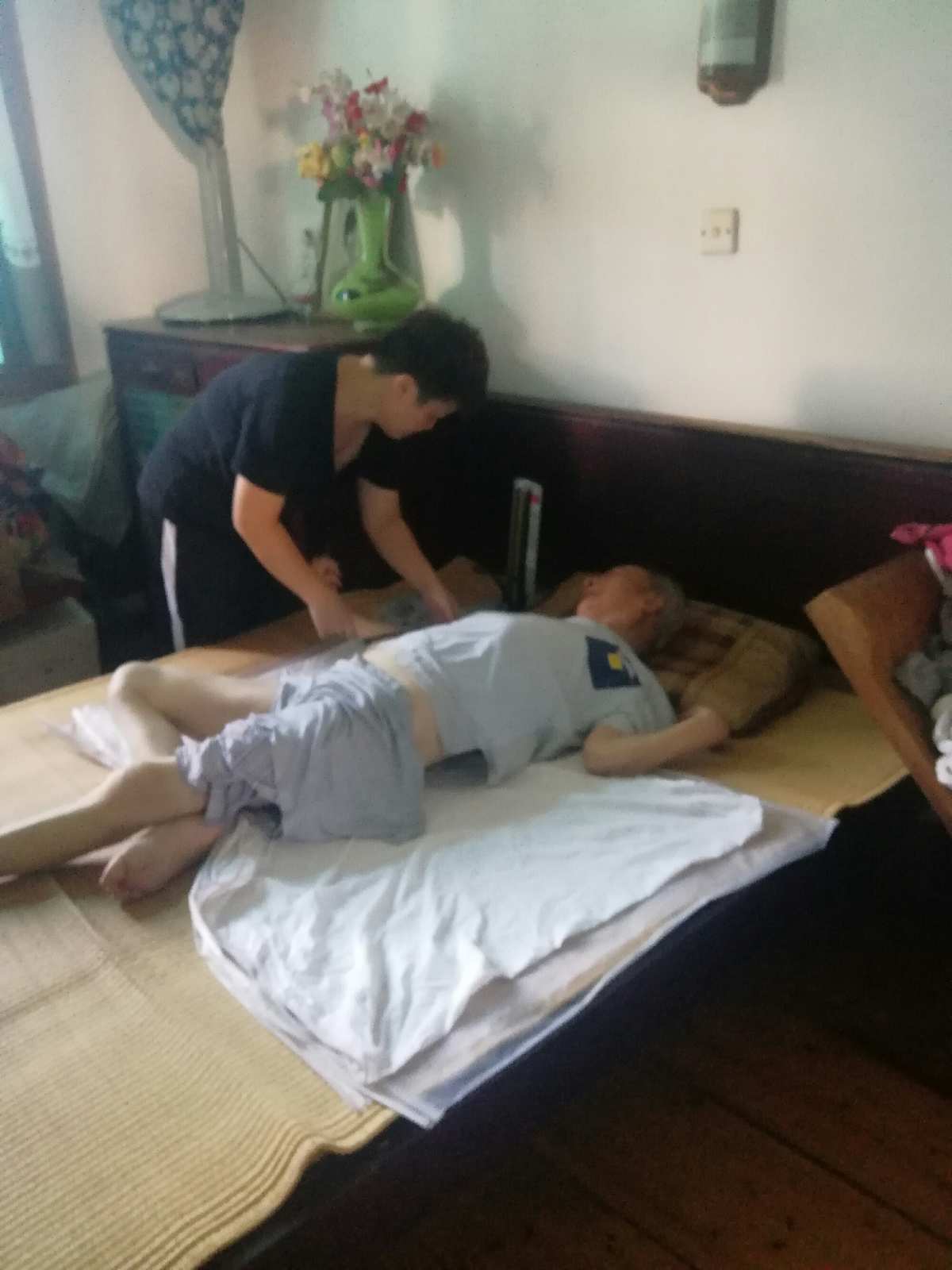 老人护理服务的必要性
