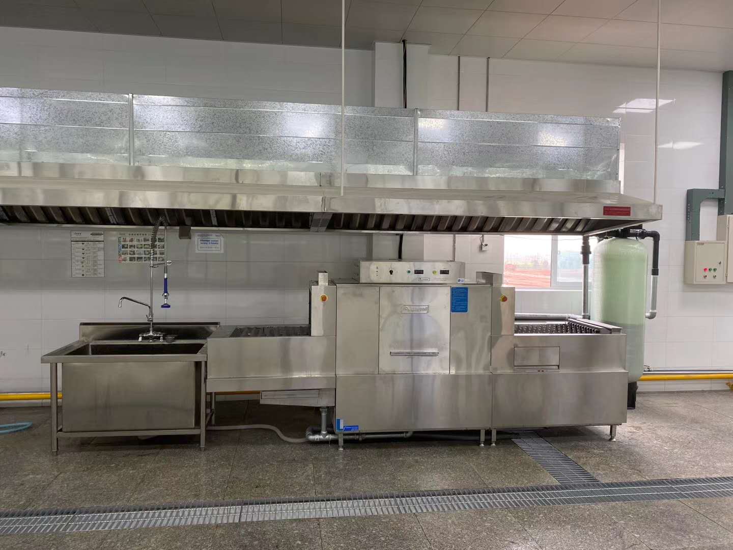 洗碗厂整套设备要多少钱