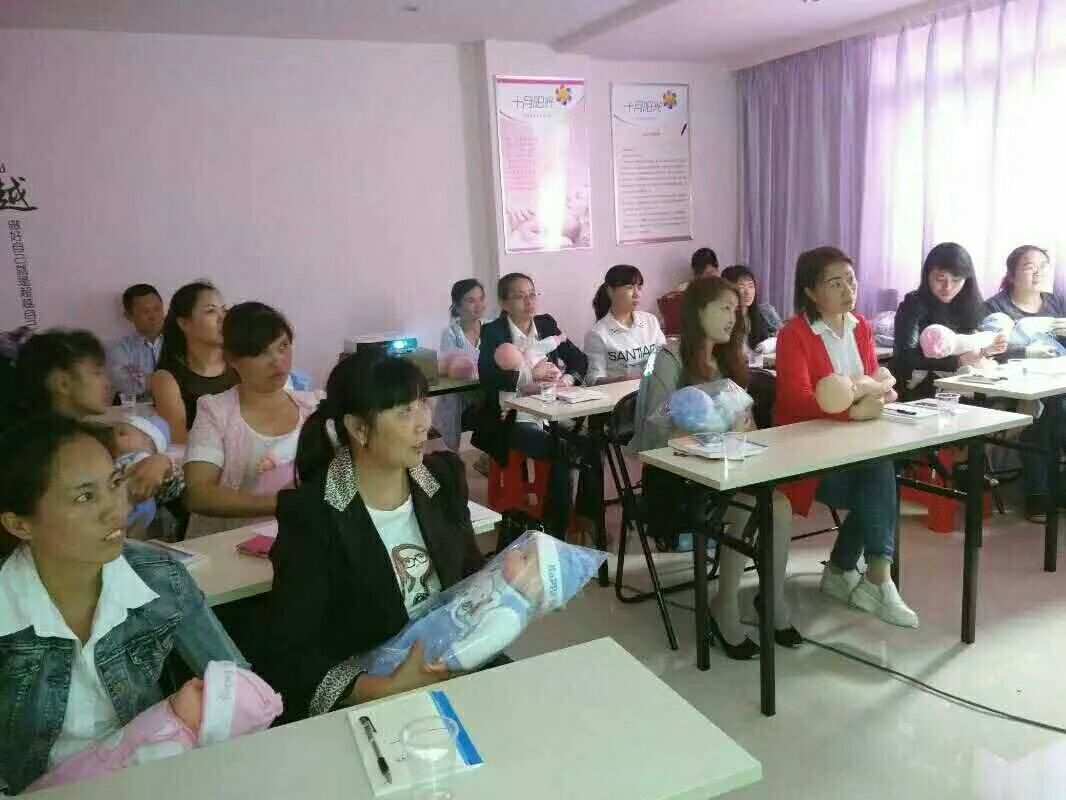 西安十月阳光月嫂公司的优势