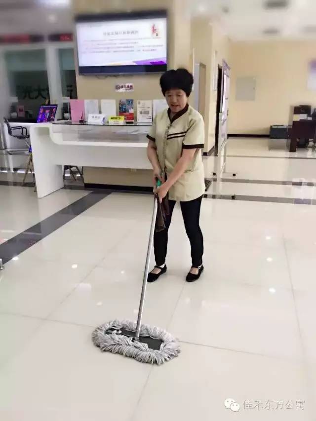 建立客户反馈机制