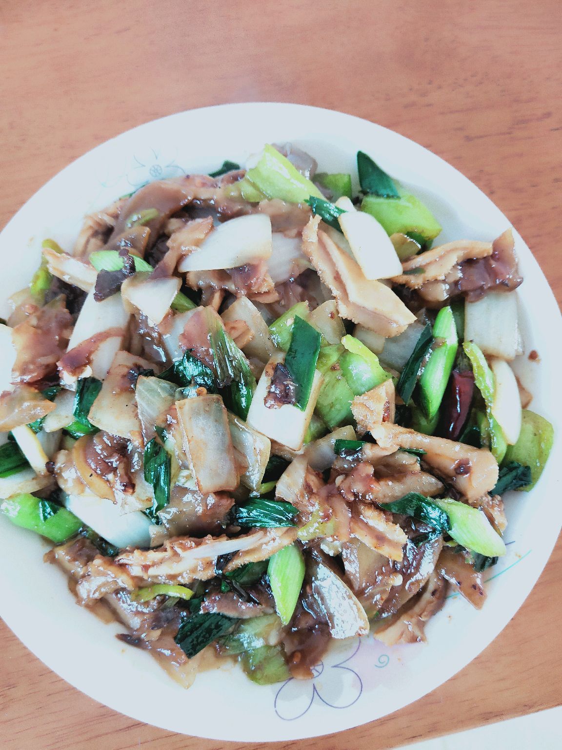 熟牛头肉烧茄子