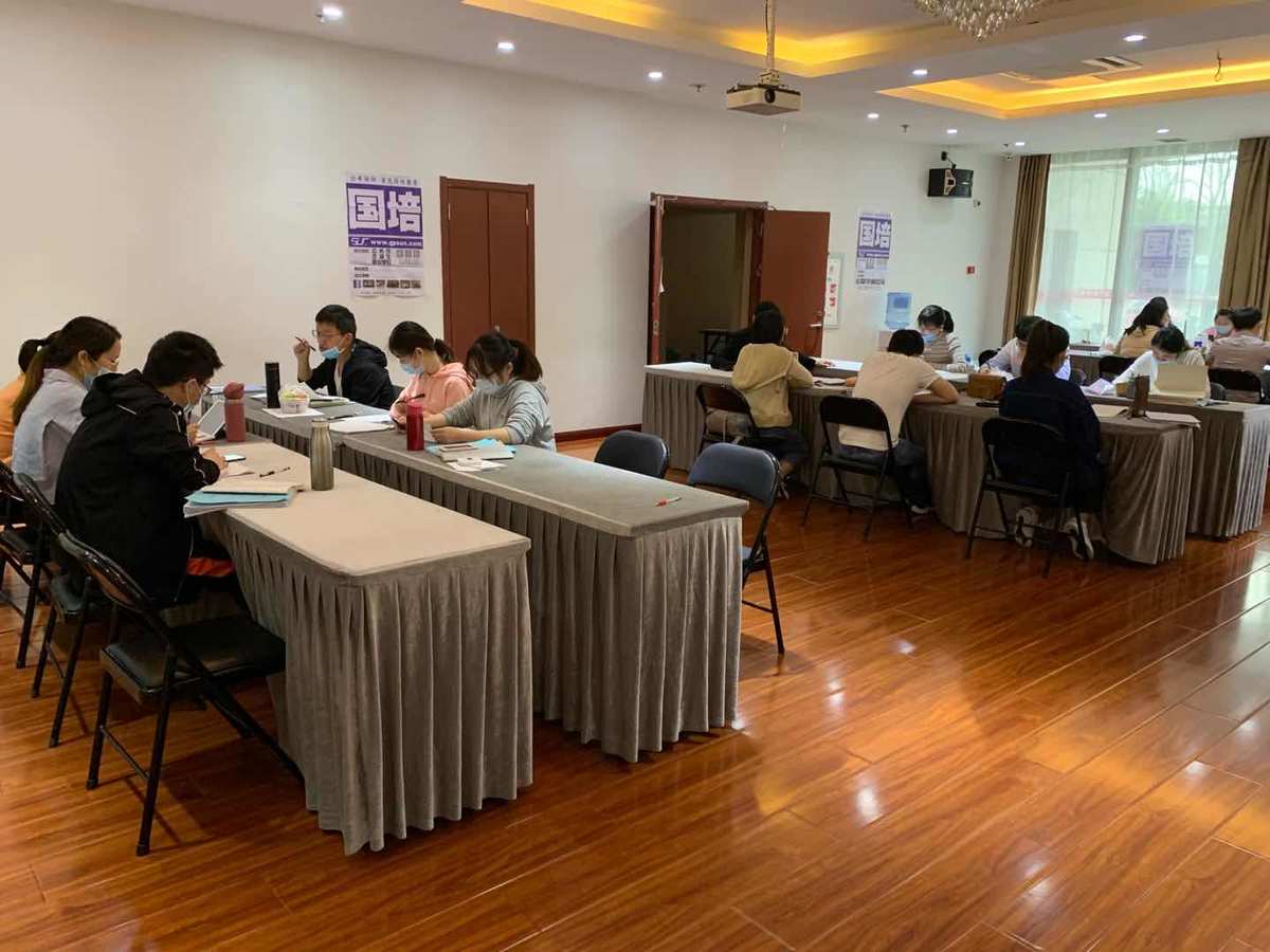 3. 你是否能够与孩子建立亲密的关系？