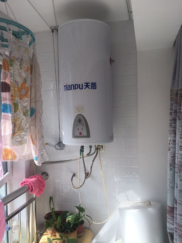 2. 注意太阳能热水器的安全性