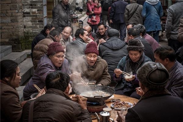 梦见吃酒席的不好预兆