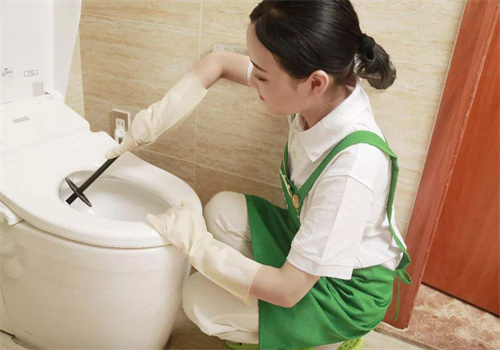 家政行业加盟费用的优势
