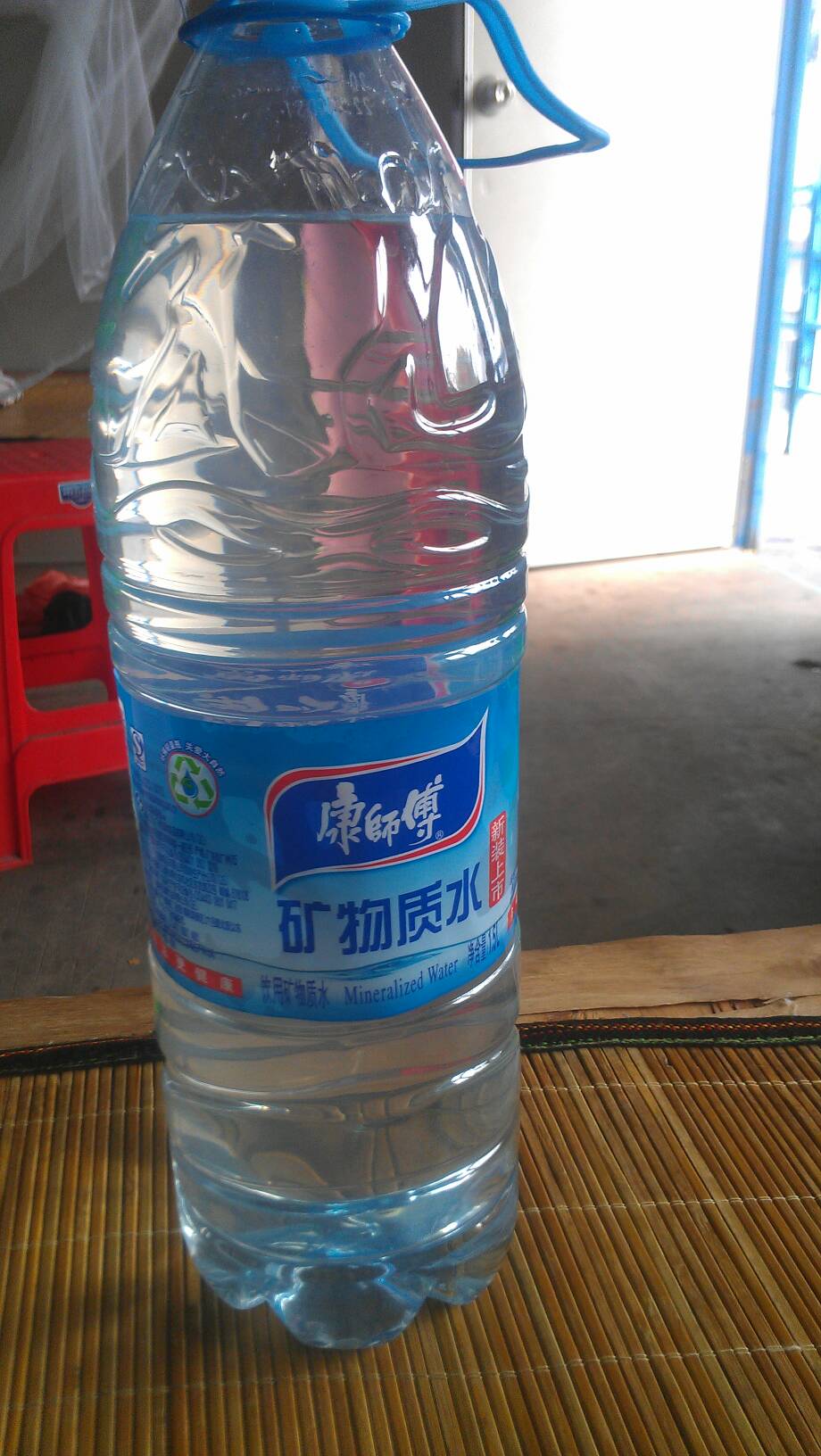 怎么保存开封后的矿泉水？