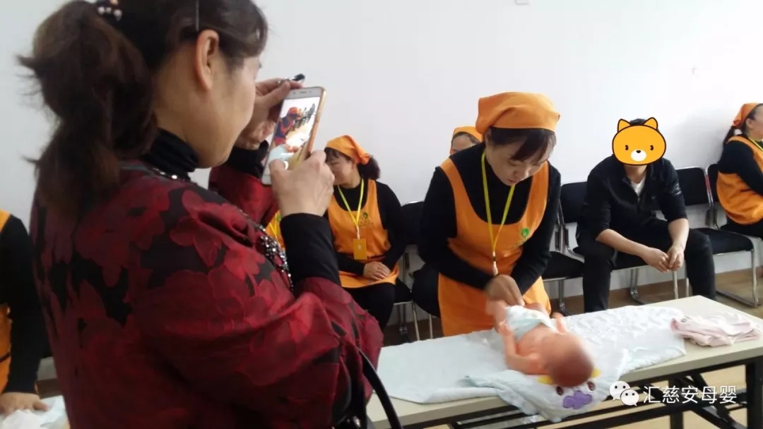 初级月嫂与高级月嫂的技能差异