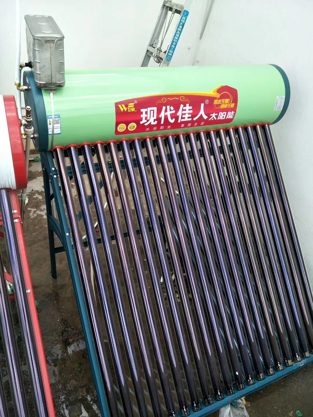 18管太阳能水箱价格推荐