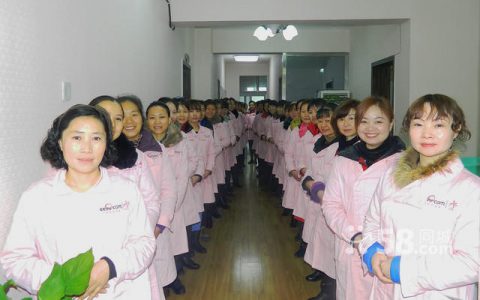 苏州月嫂机构，选择合适的月嫂服务(苏州月嫂机构的选择与推荐)