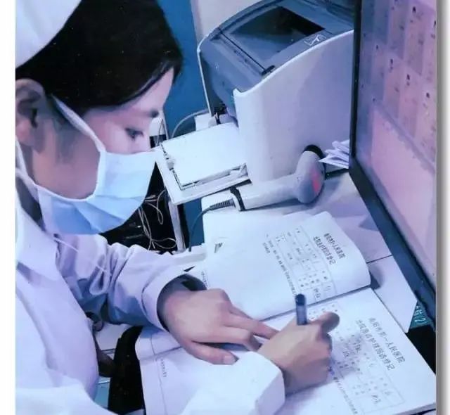 夜班护工价格因素