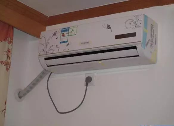 1. 清洁空调过滤器