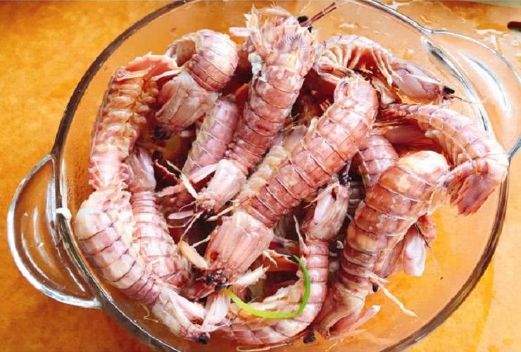 秋季食用皮皮虾