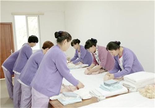 月嫂加盟怎么样