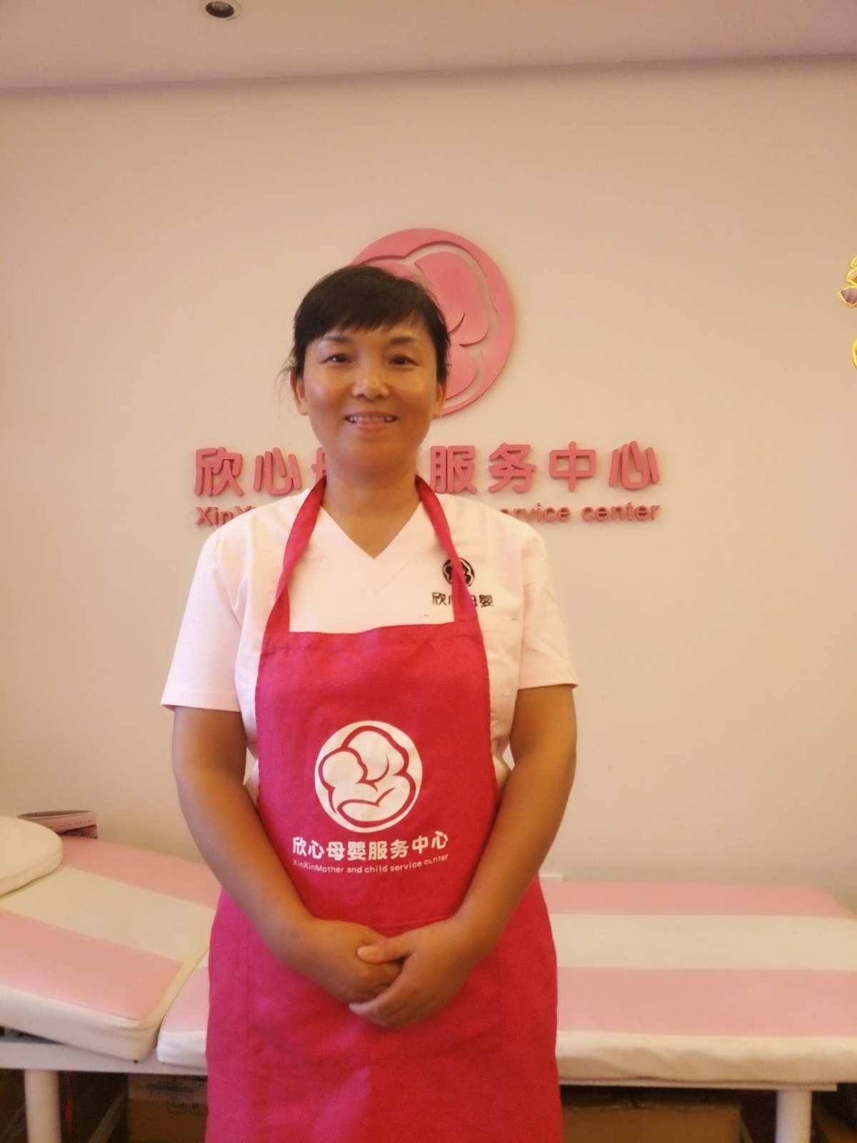如何进行广州金牌月嫂价格查询