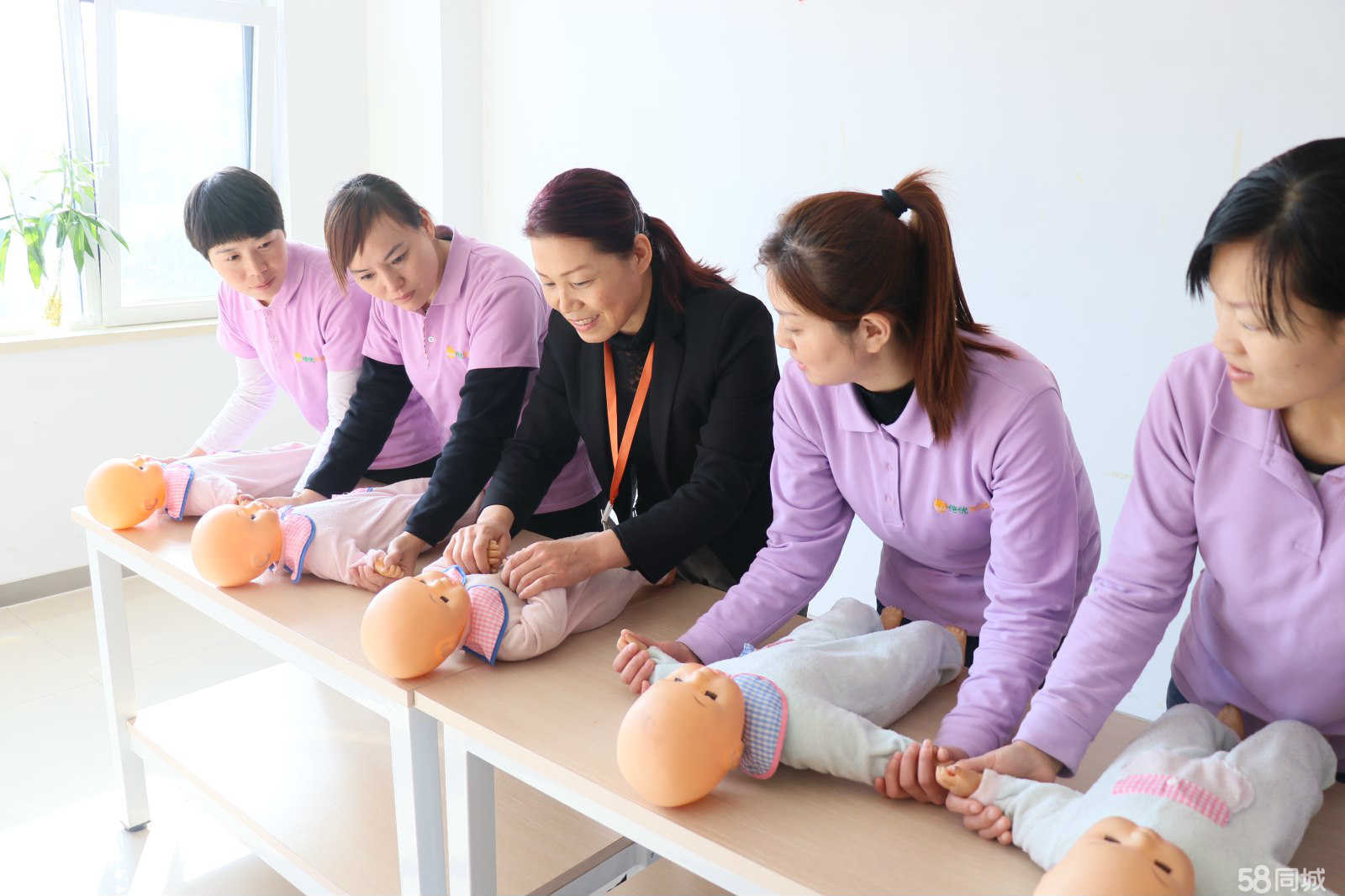 掌握婴幼儿护理技巧