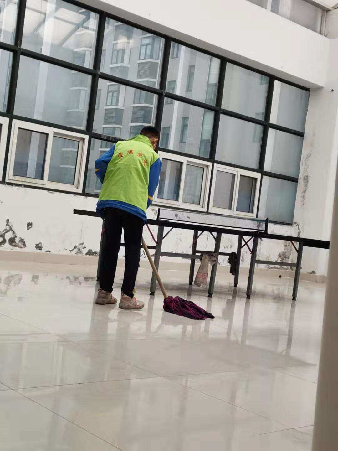 为什么急需招聘上午半天班女工?