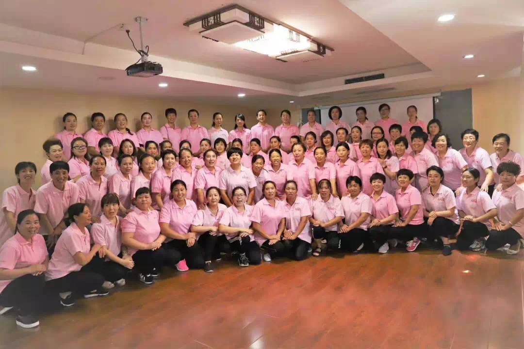 选择北京月嫂机构，让您放心享受育儿的乐趣