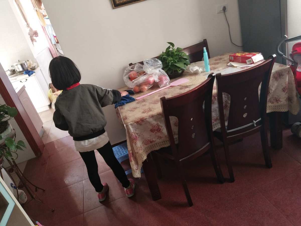 为什么选择中午饭的钟点工
