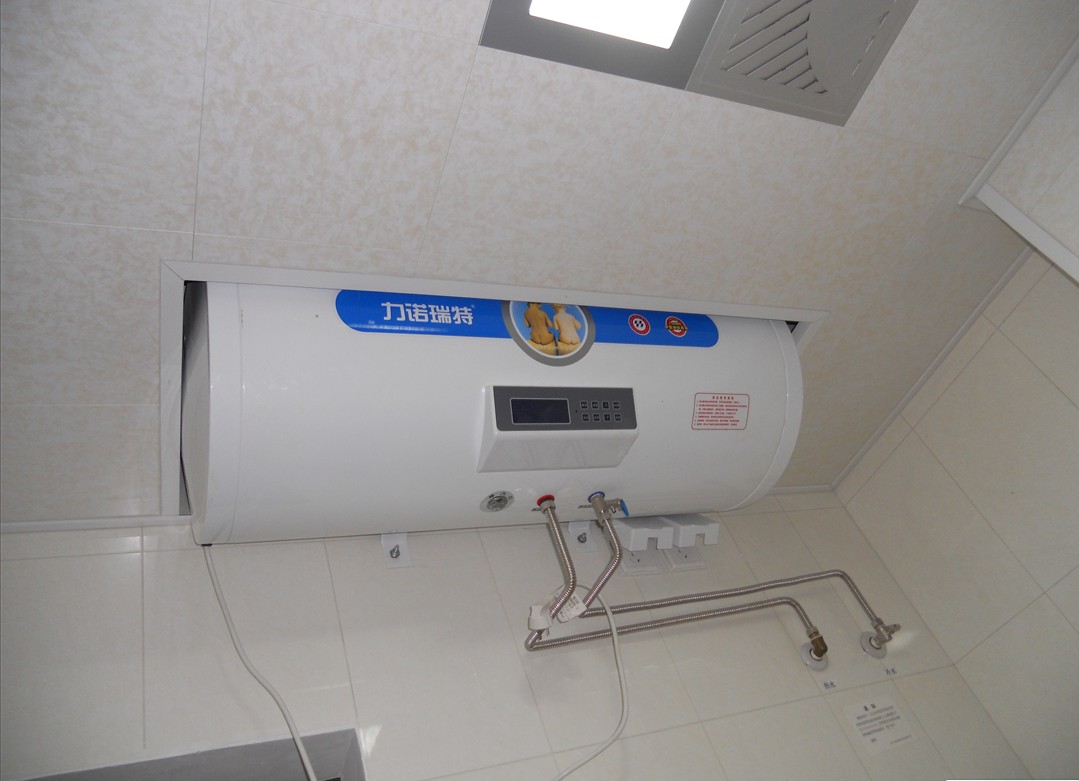 木柴炉热水器