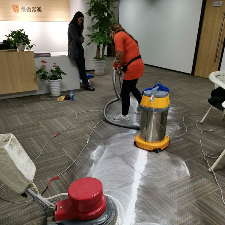 专业的地面清洗技术