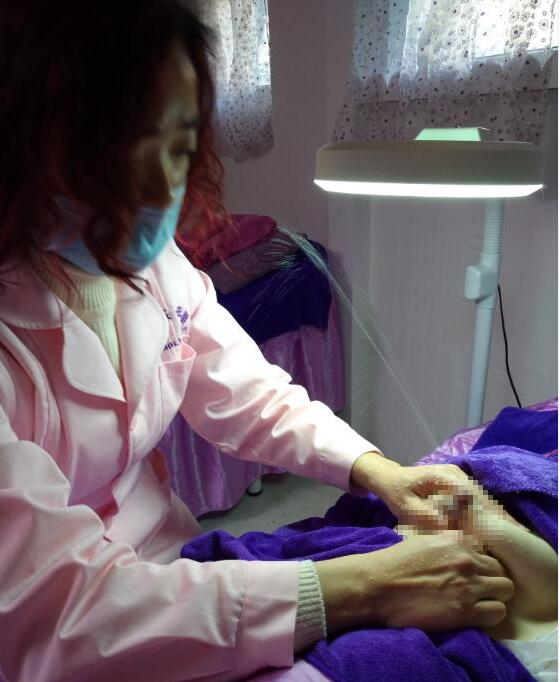 催奶师催奶手法技巧