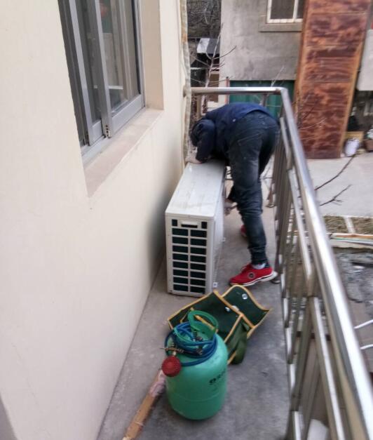 拆装空调师傅电话附近的好处