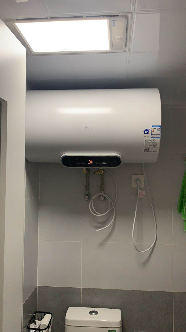 1. 海尔F1系列电热水器