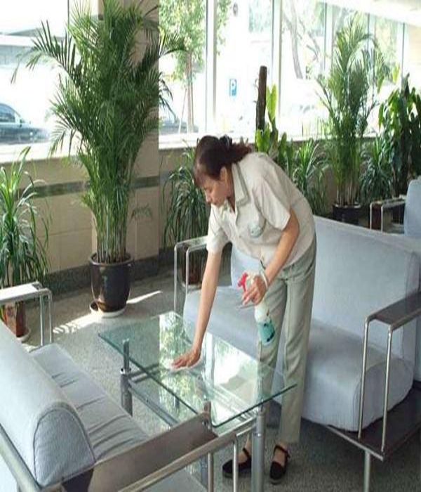 选择专业的办公室钟点工保洁服务商