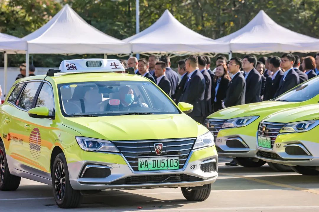 为什么选择我们的出租车公司？