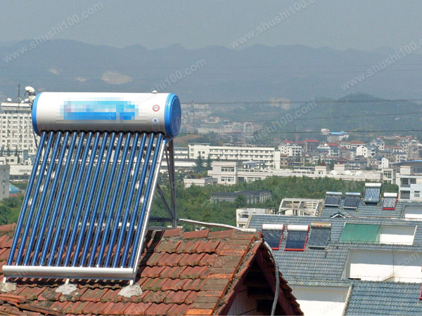 1. 太阳能热水器的类型