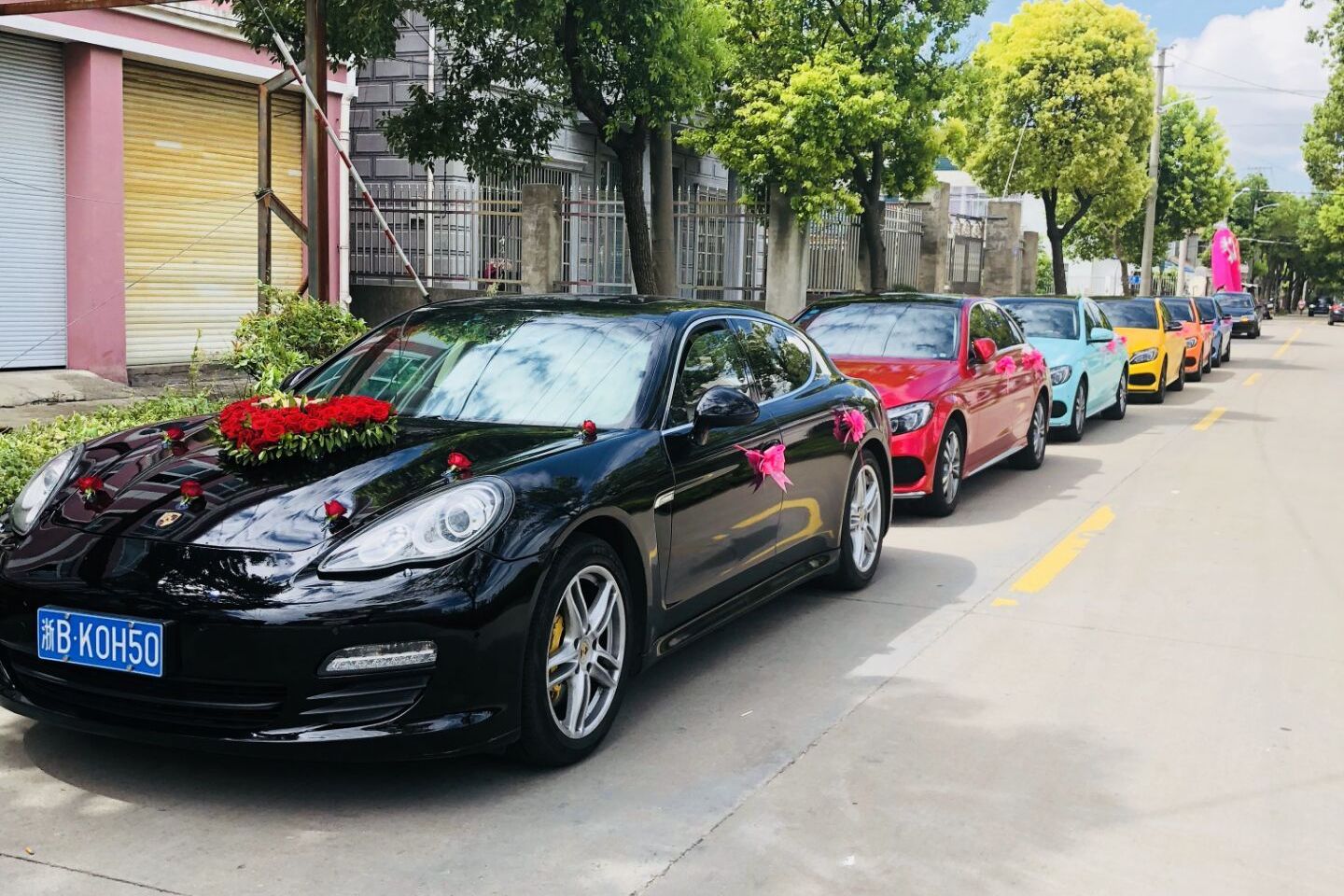 如何使用婚车出租平台？