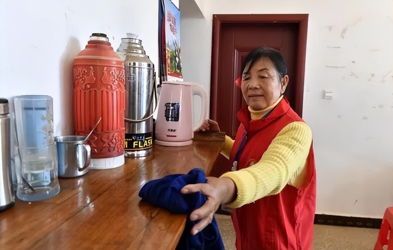住家男保姆长期雇用费用