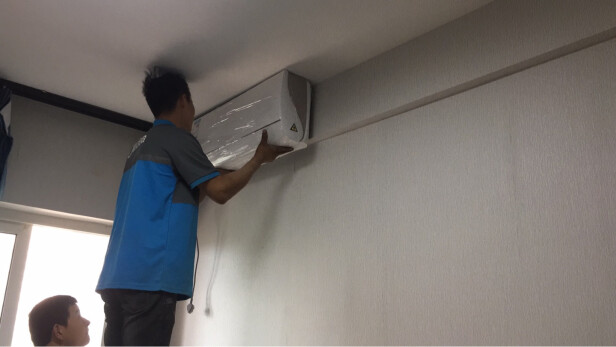 如何联系美的空调安装师傅