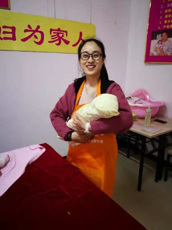 团队合作，为你家庭提供全方位的照顾