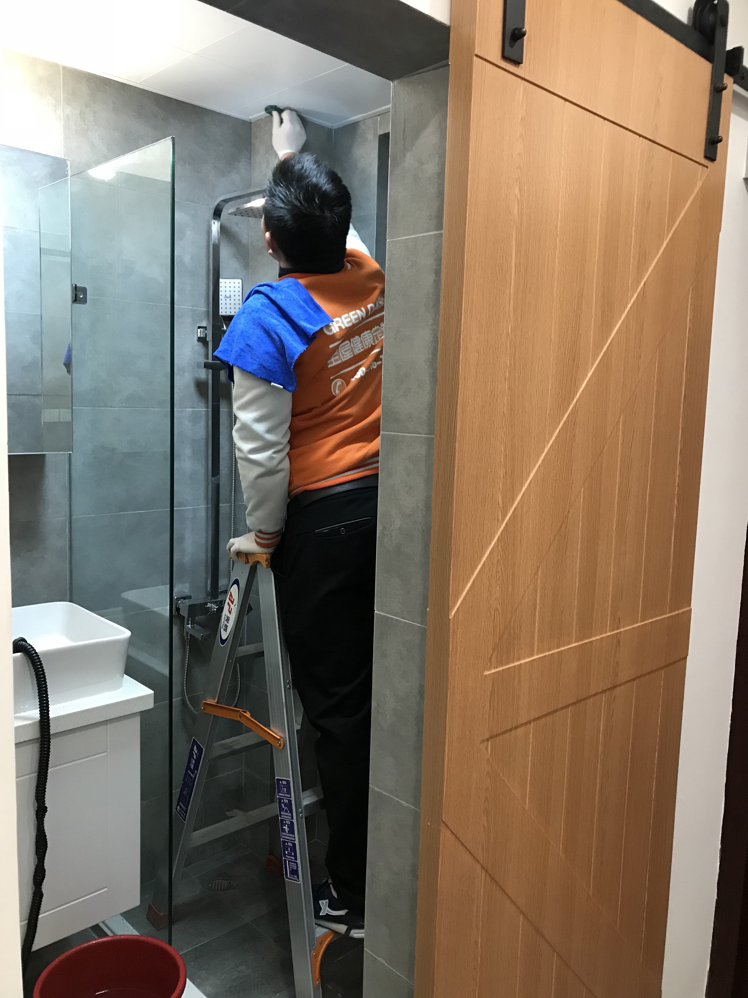 联系我们