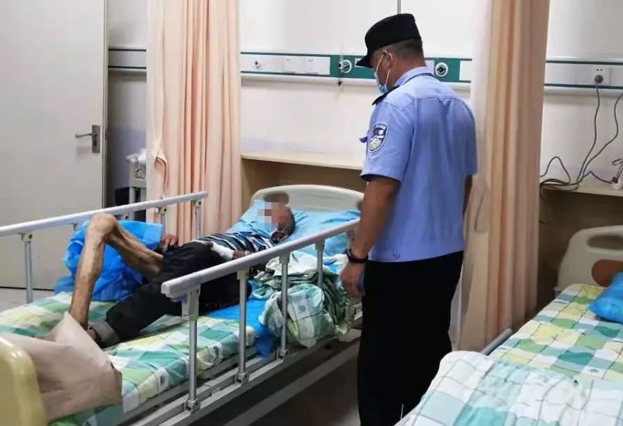 夜间陪护能为老人带来什么