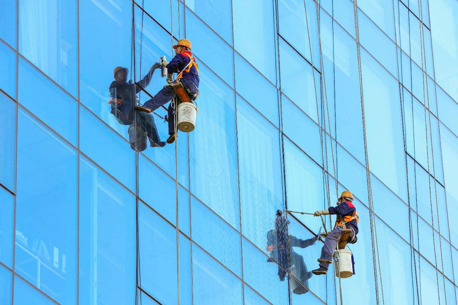 选择专业外墙清洗公司的几点建议：