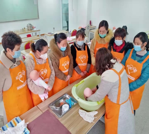 北京育婴师培训学校育婴技巧分享
