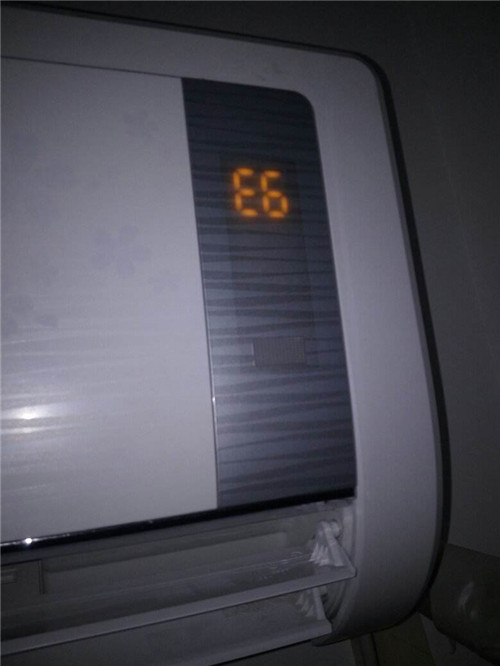检查空调电源