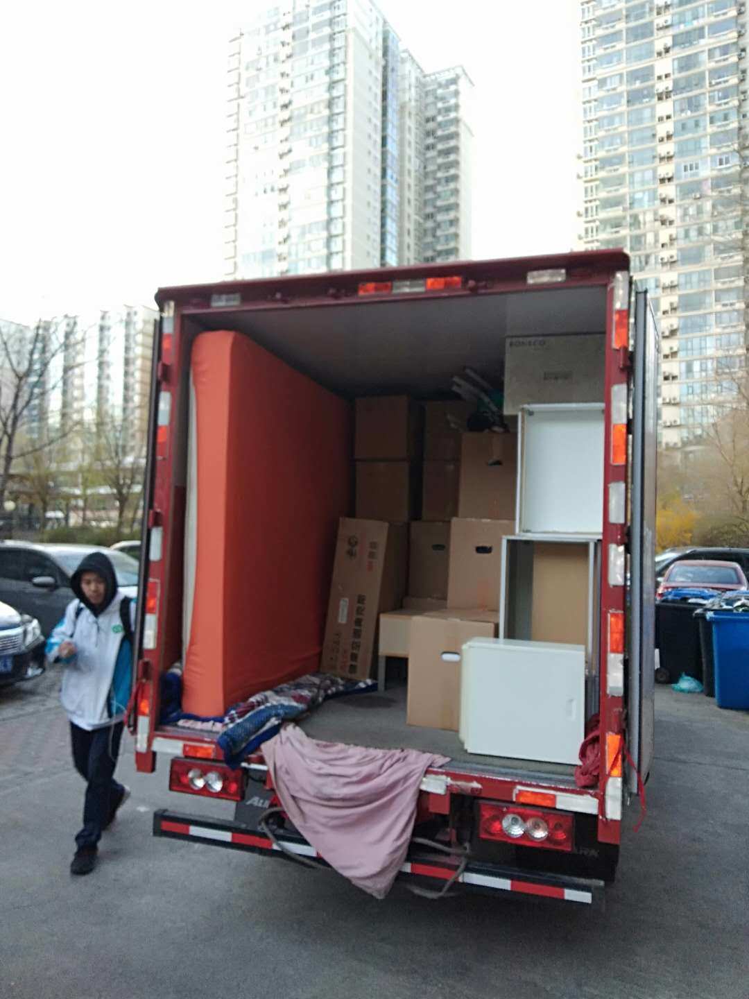 如何选择合适的搬家公司