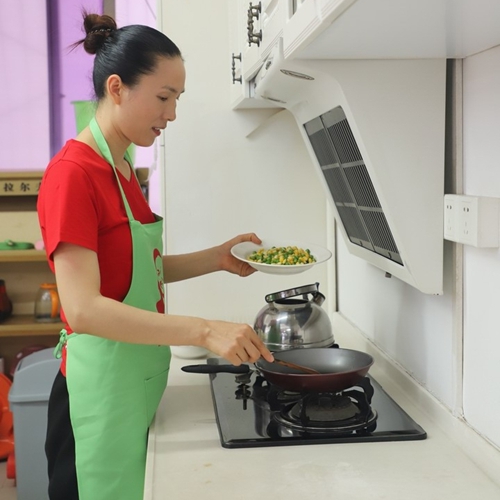 找保姆费用