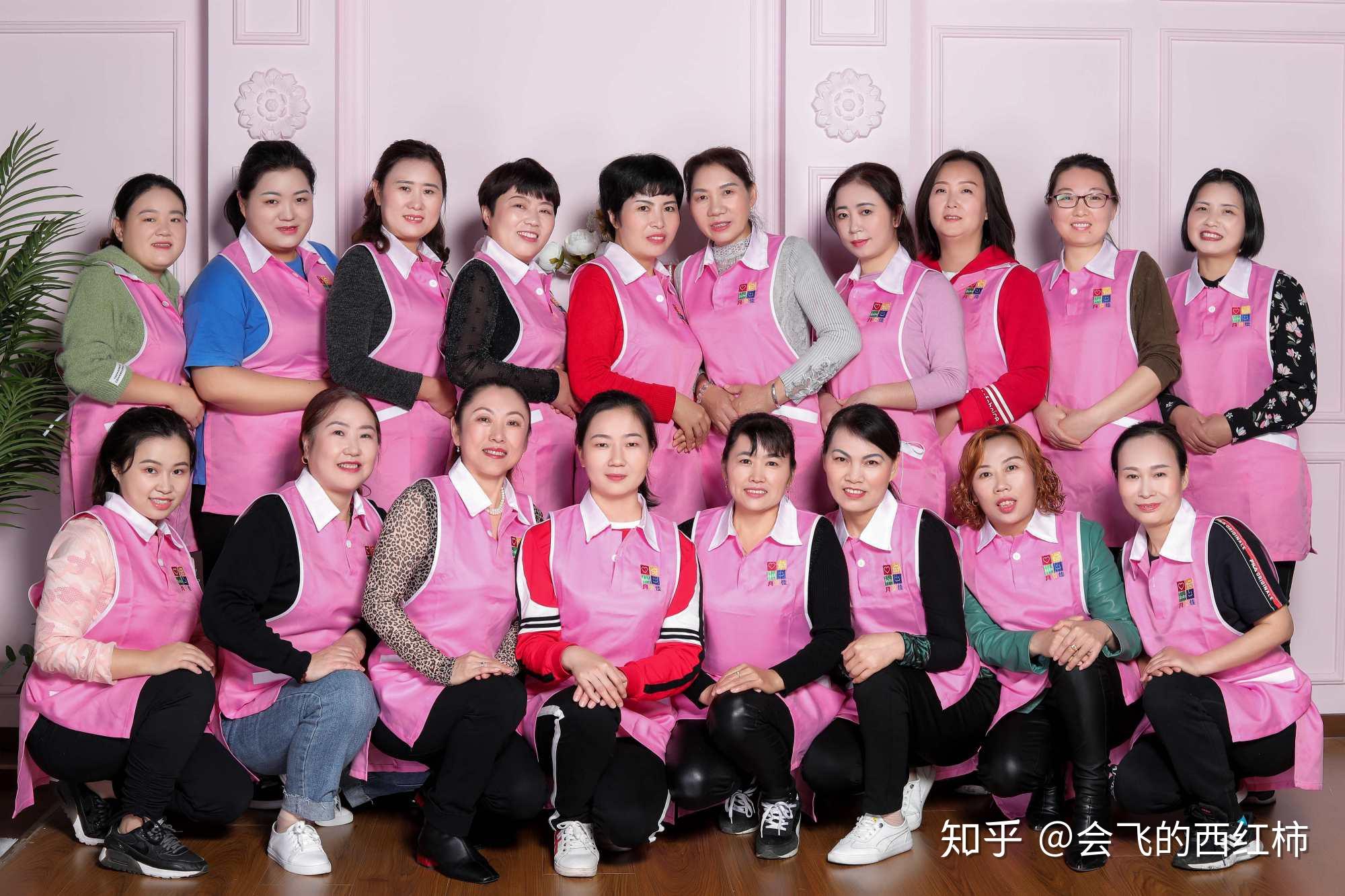 C公司：综合素质的高端服务