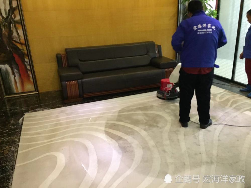 如何选择合适的成都保洁公司？