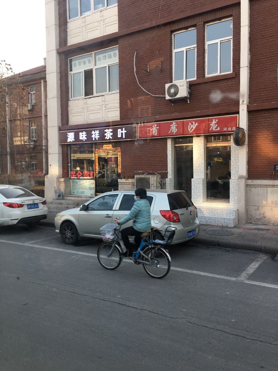 专业搬运设备与包装材料