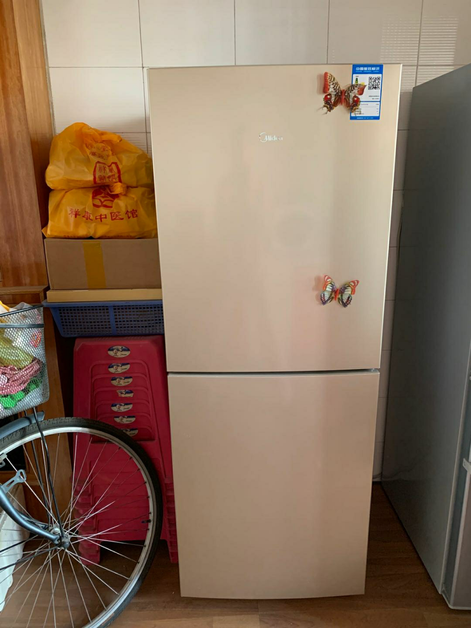 美的（Midea）